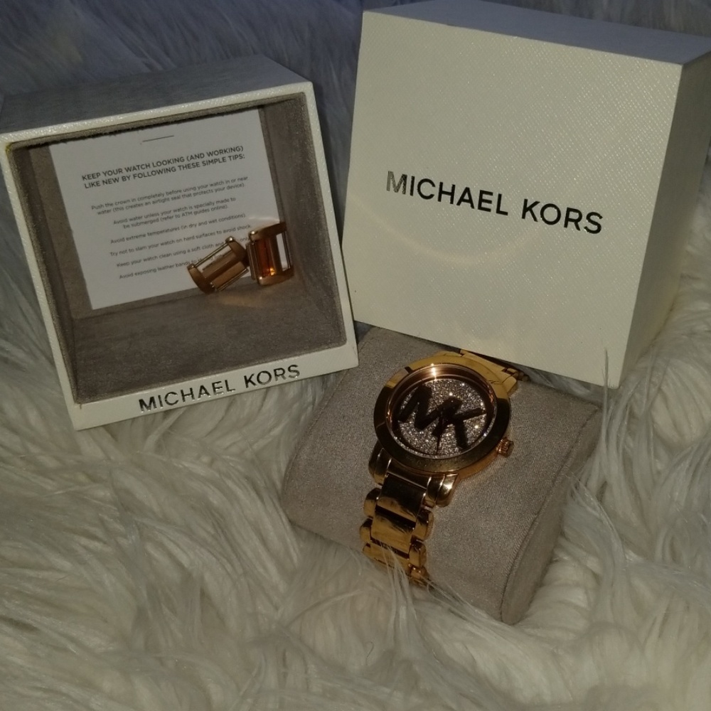 Women's Rose Gold Watch